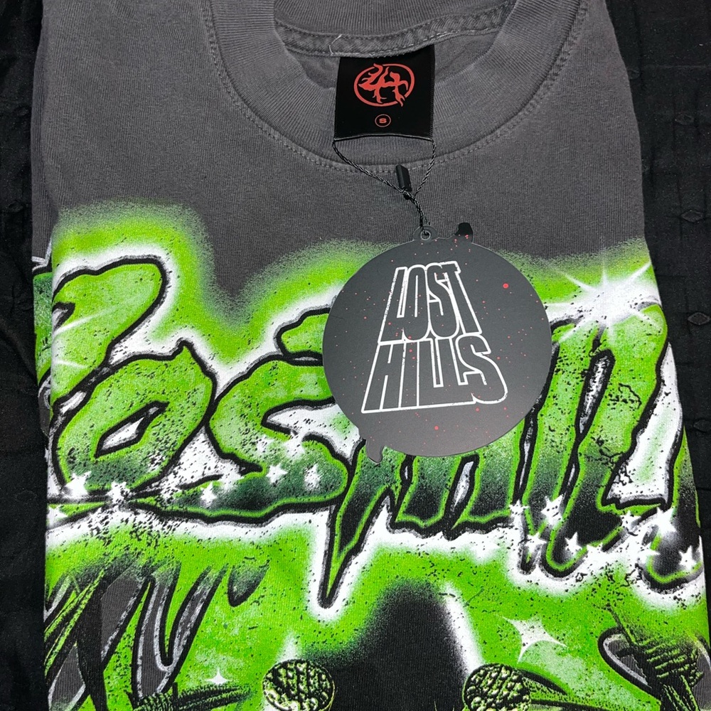 Lost Hills Graphic Tee in Green and Black